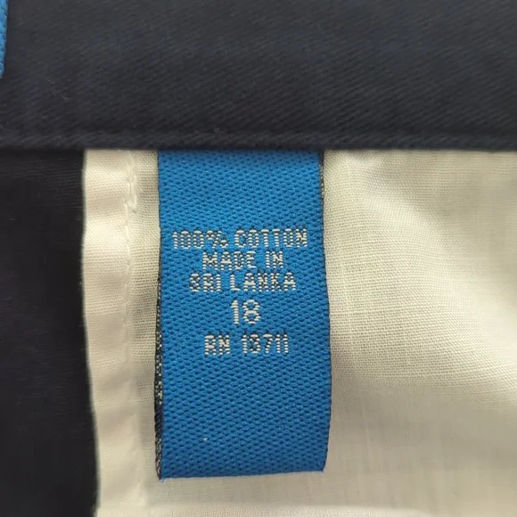 NWT Karen Scott Sport High-Waisted Stretch Belted Shorts 18 Navy Blue Pockets - Picture 3 of 16